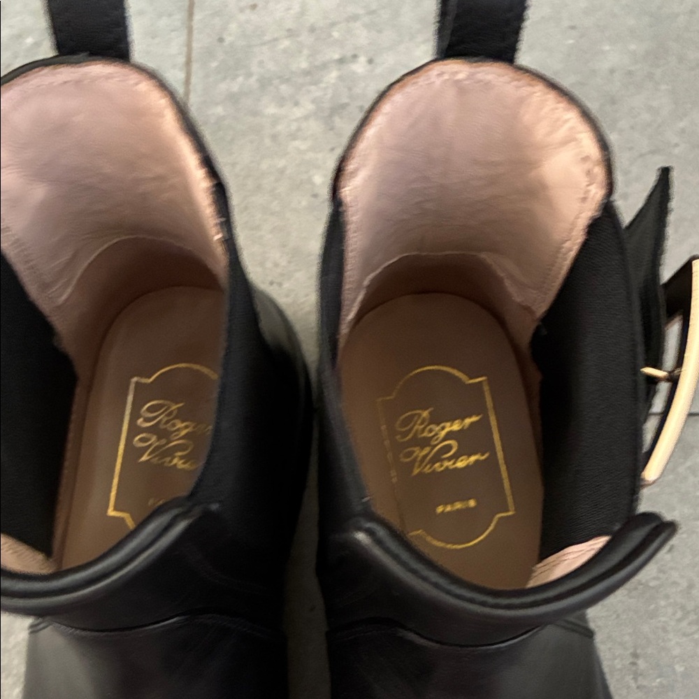 Roger Vivier Black Ankle Boots